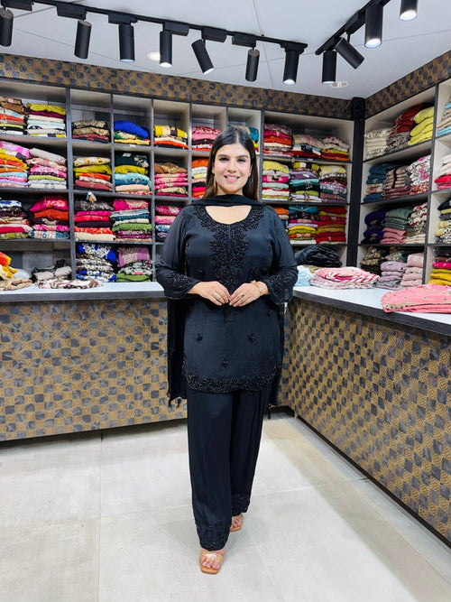 Chinon Jet Black Farshi Suit