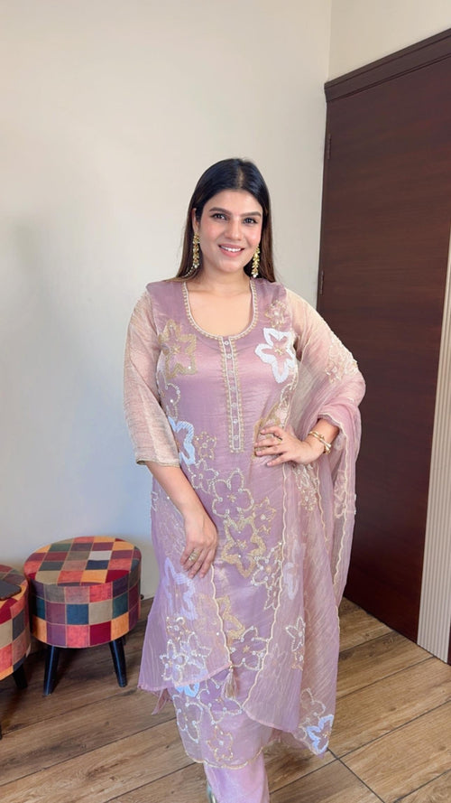 Salsa Handwork Suit