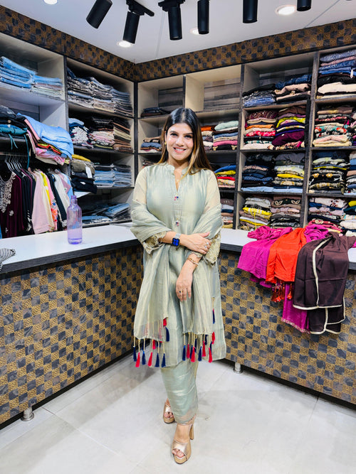 Jiya- Salsa Multicolor Tassel