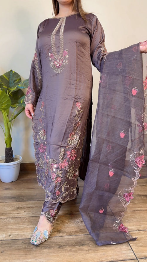 Manya- Silk Pakistani Suit