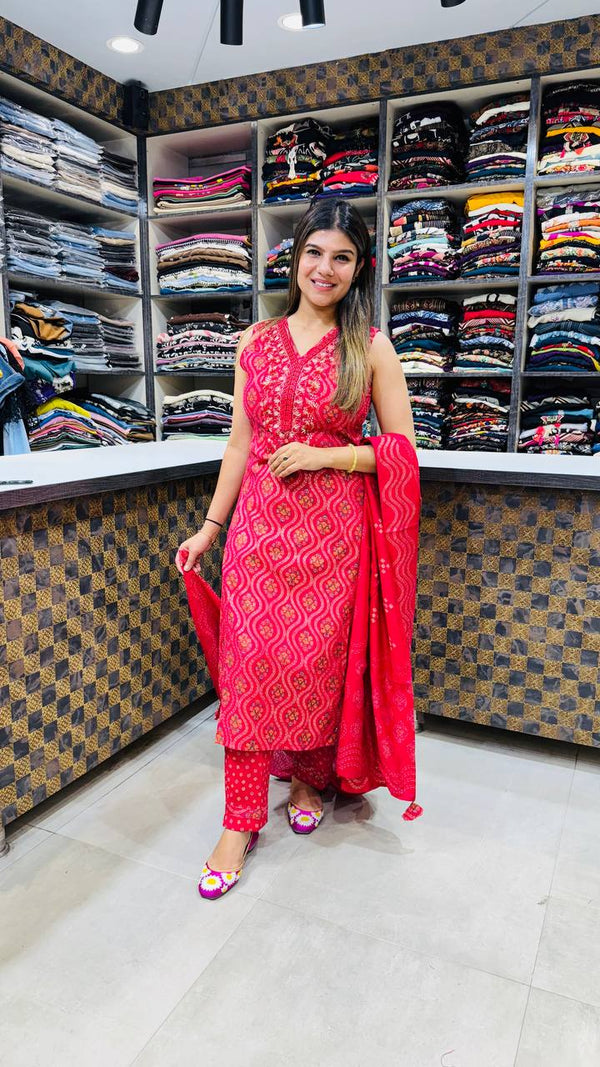Rani Pink Threadwork Suit 🌸