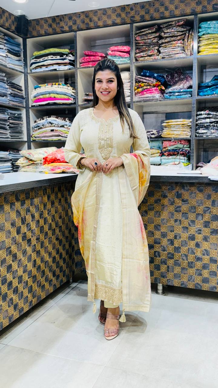 Rose Silk Elegance