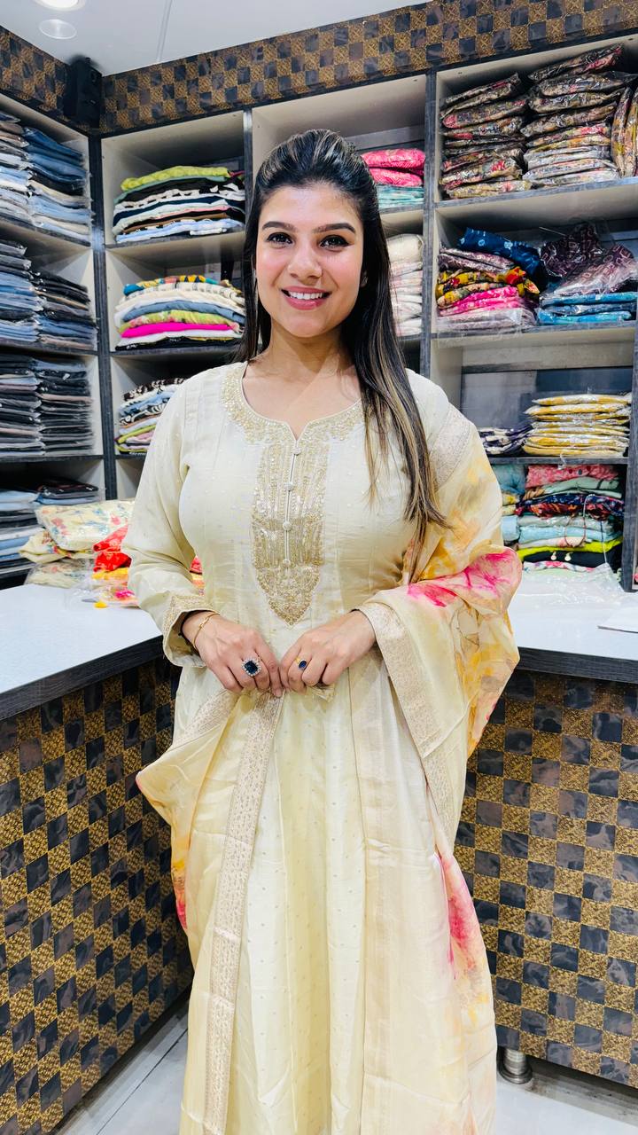 Rose Silk Elegance