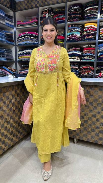 Sunny Self-Cotton Suit