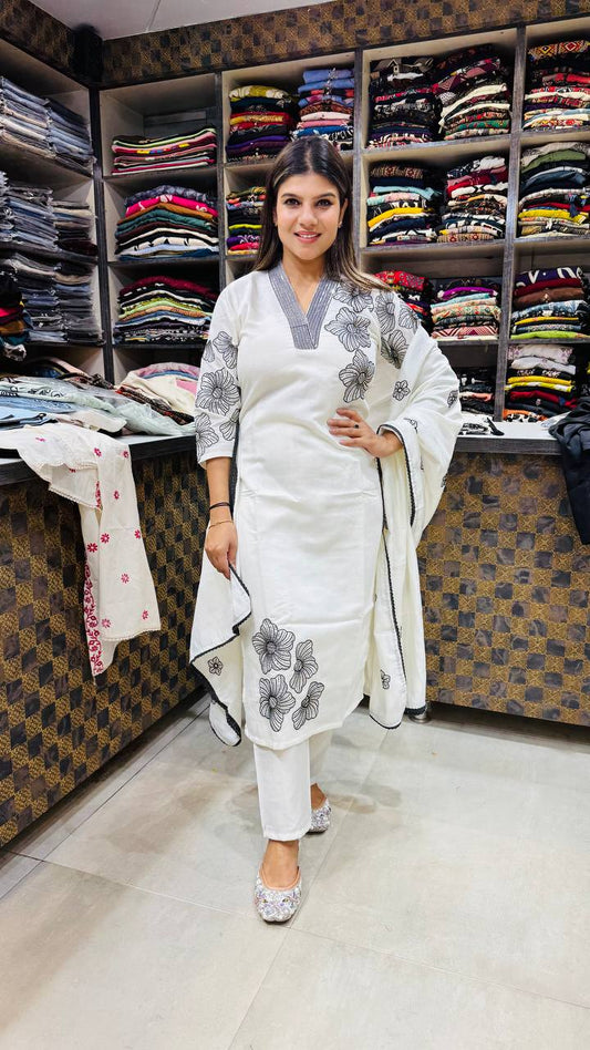 White Blossom Cotton Set