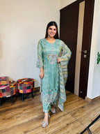 Greengold- Pakistani Look