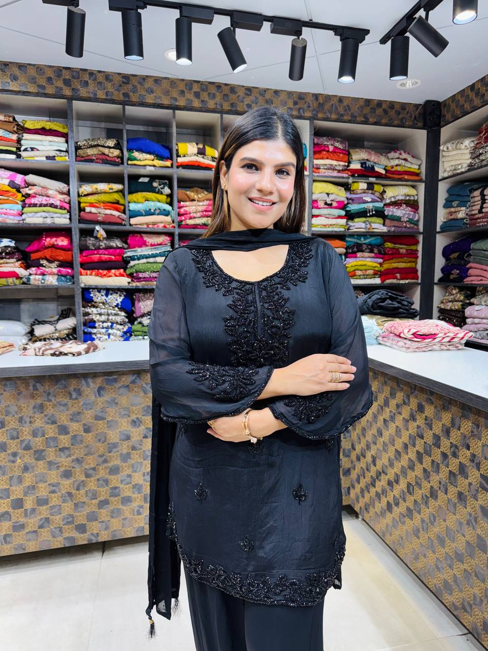 Chinon Jet Black Farshi Suit