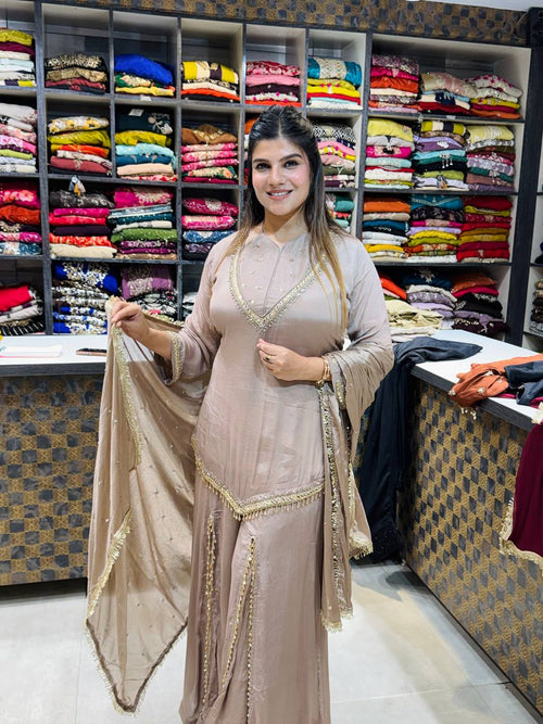 Chinon Kashmiri Pant Suit