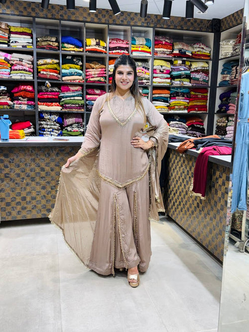 Chinon Kashmiri Pant Suit