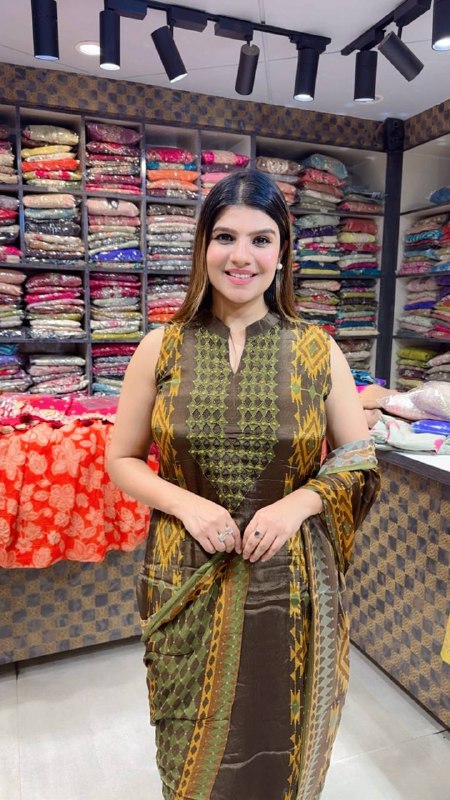 Neha- Crepe Handwork Suit