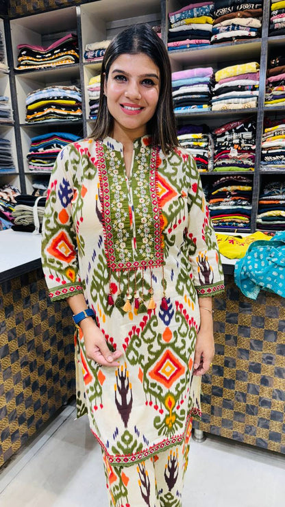 Mahendi Print