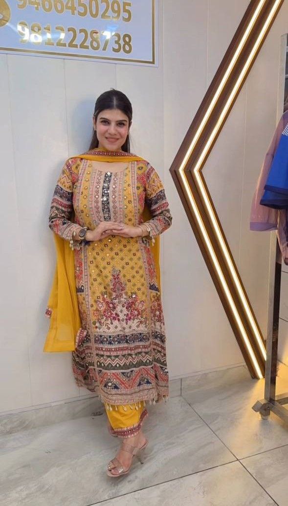 Aamira