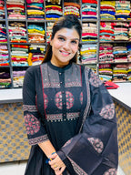 Siyah