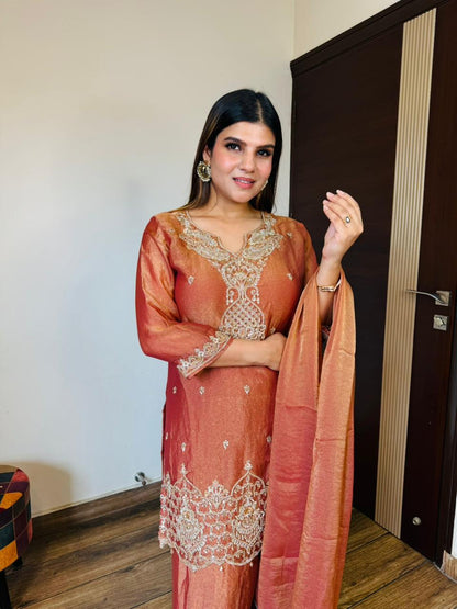 Salsa handwork Suit