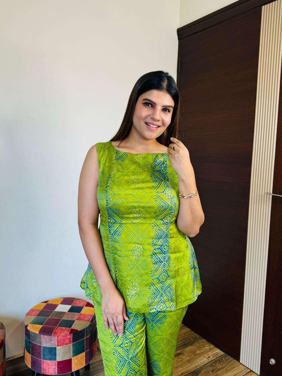 Chinon Noty Peplum Set