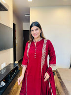 Silk Handwork Collar Suit