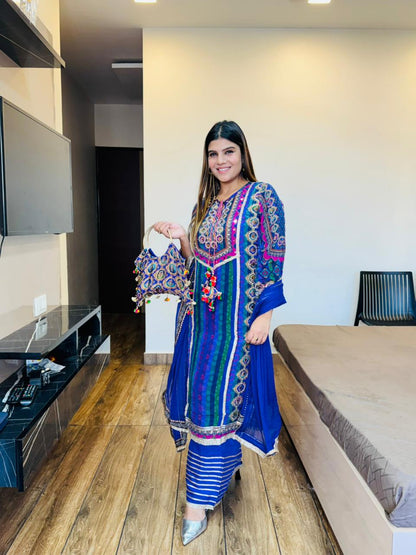 Crepe Ethnic Geometric Print