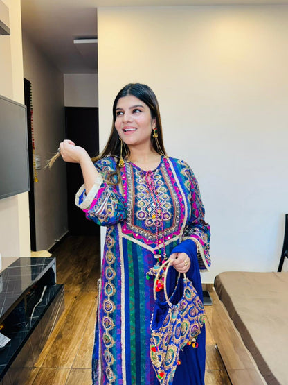 Crepe Ethnic Geometric Print
