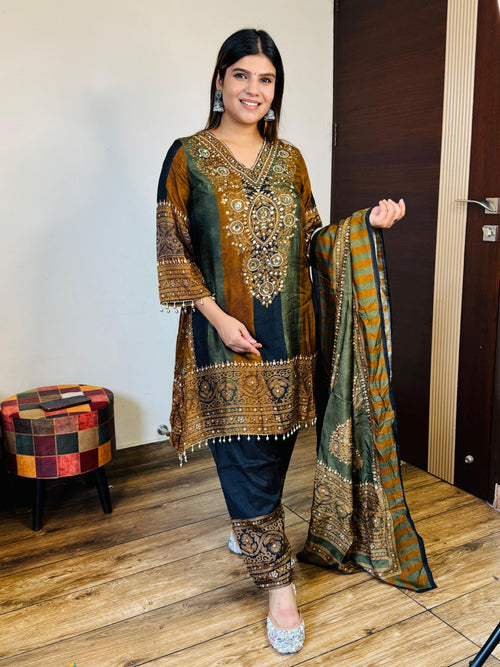 Crepe Anarkali Suit