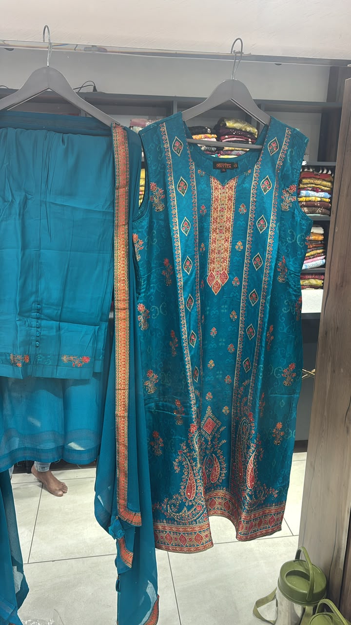 Dola Silk- 3pc Suit
