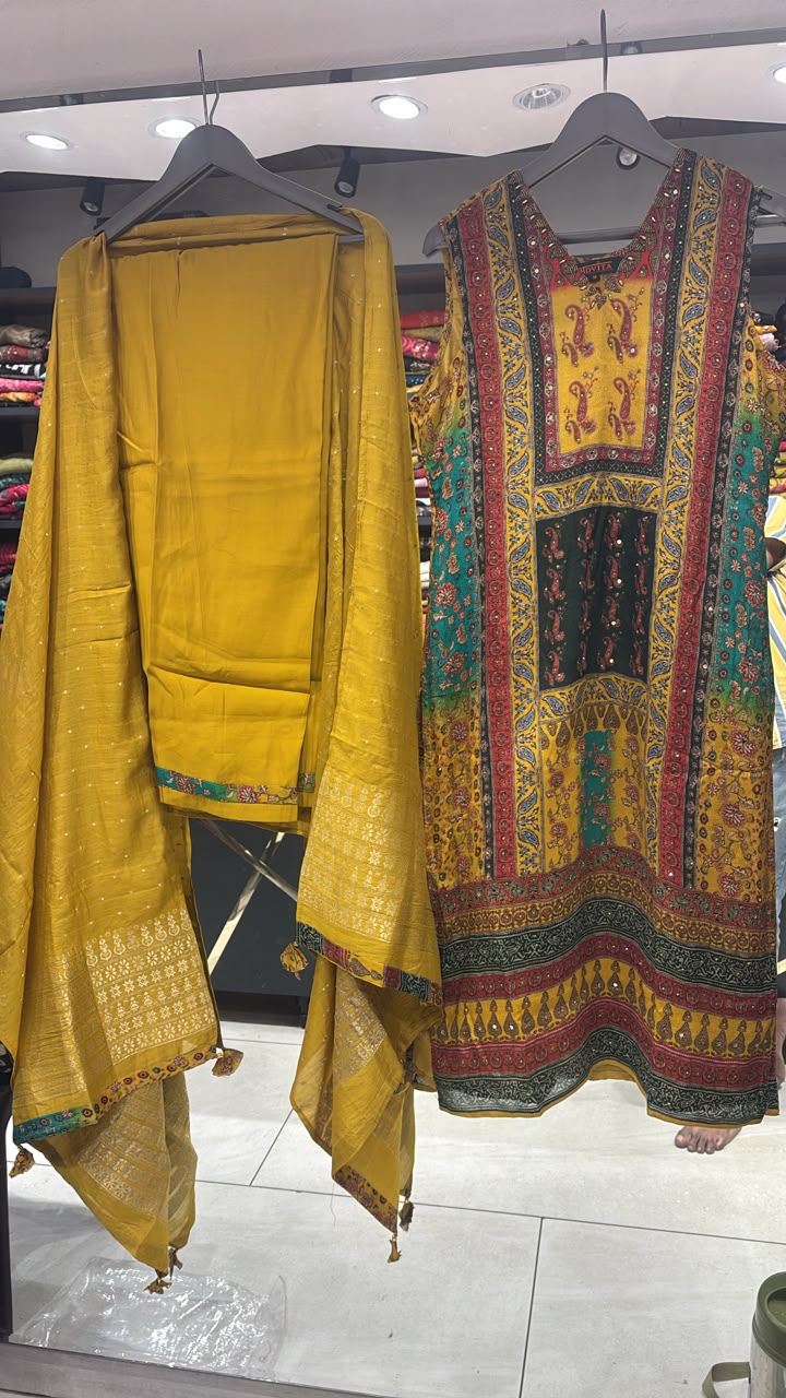 Dola Silk- 3pc Suit
