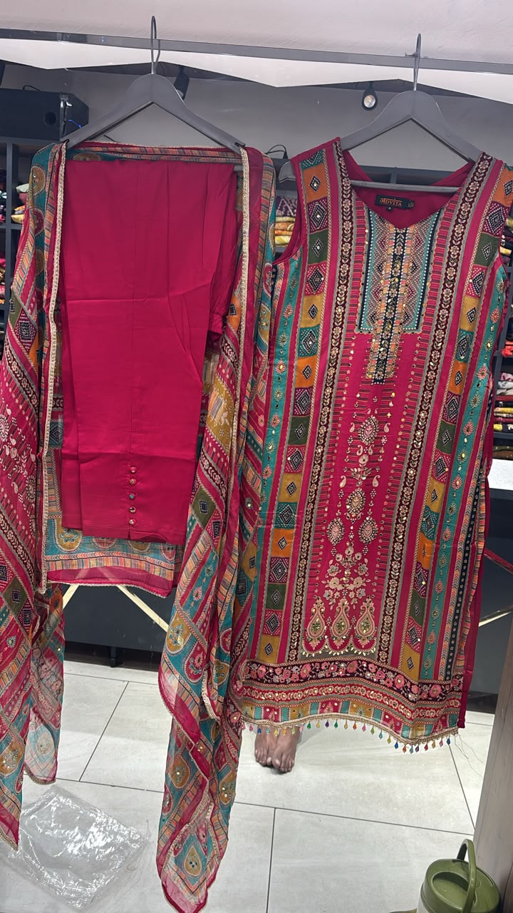 Dola Silk- 3pc Suit