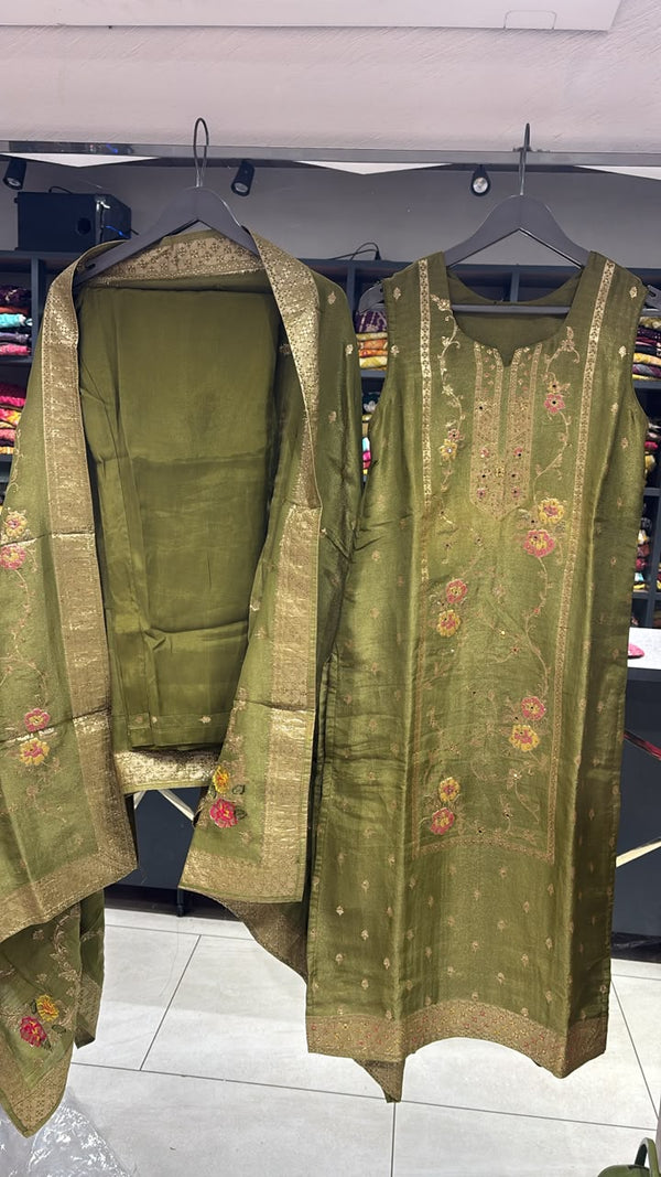 Dola Silk- 3pc Suit