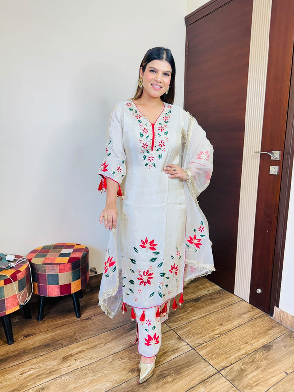 Aneera- Silk Straight Suit