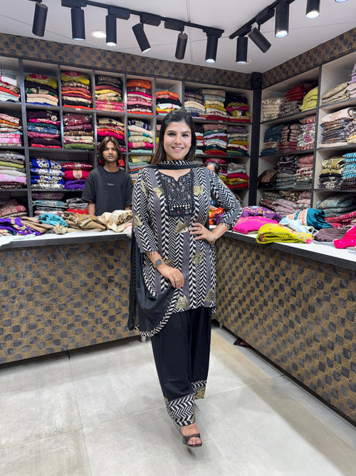 Goldy- Mirror work farshi suit