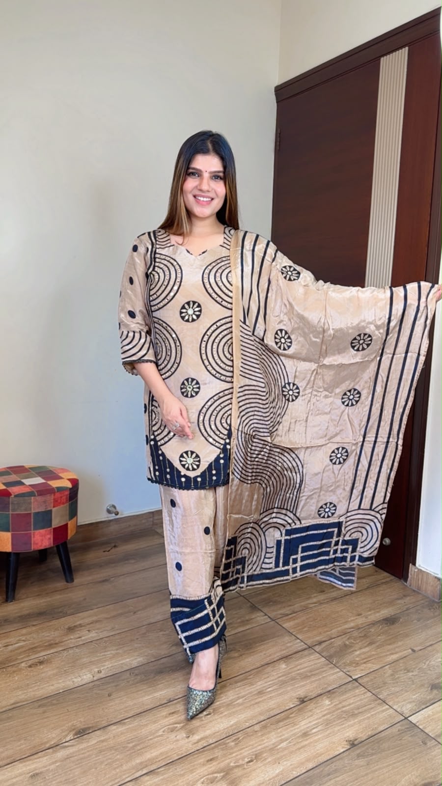 Noorvi- Crepe 3pc Suit