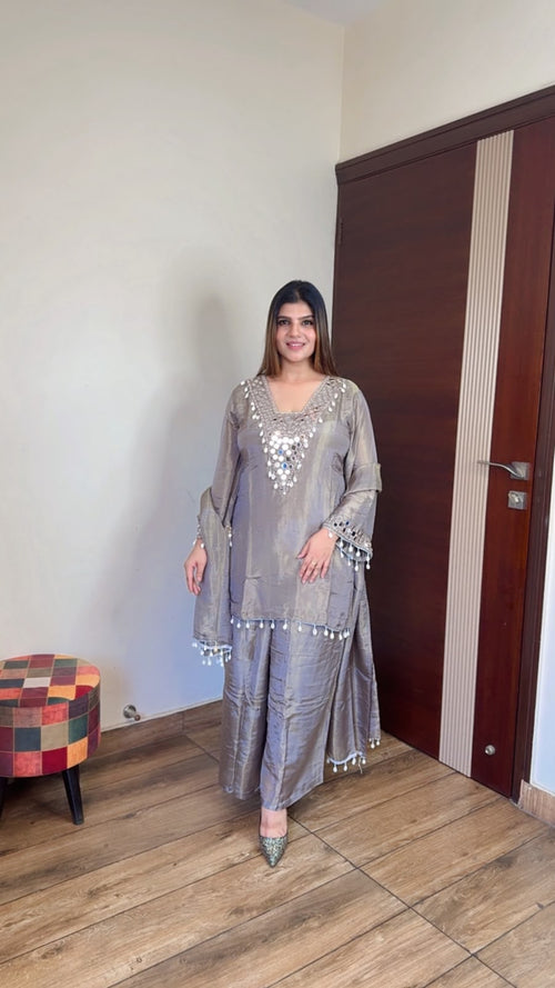Roshni- Shimmer Silk Suit