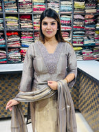 Shabnam- Giraffe Double shade Suit