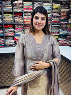 Shabnam- Giraffe Double shade Suit