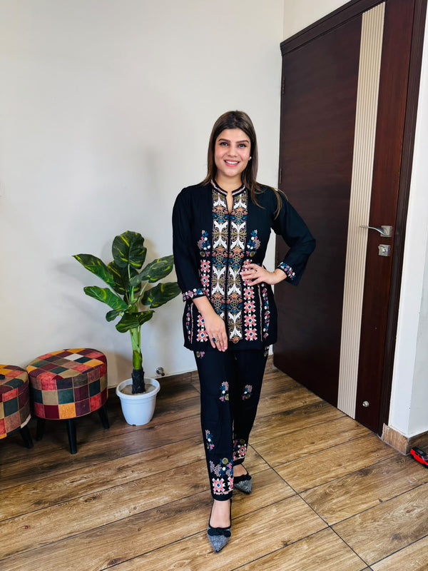 Reet- Cotton Embroidery Coordset