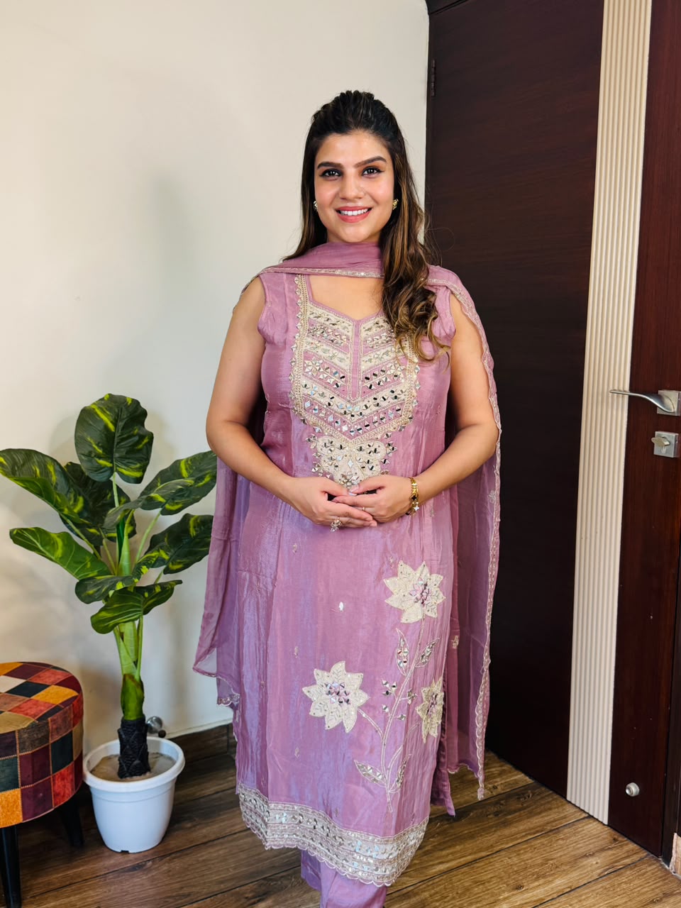 Mamta- Chinon Mirrorwork 3pc Suit