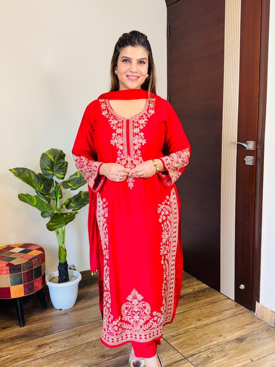 Anaya- Chinon Handwork 3pc Suit