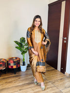 Gouri- Crepe C-cut Suit