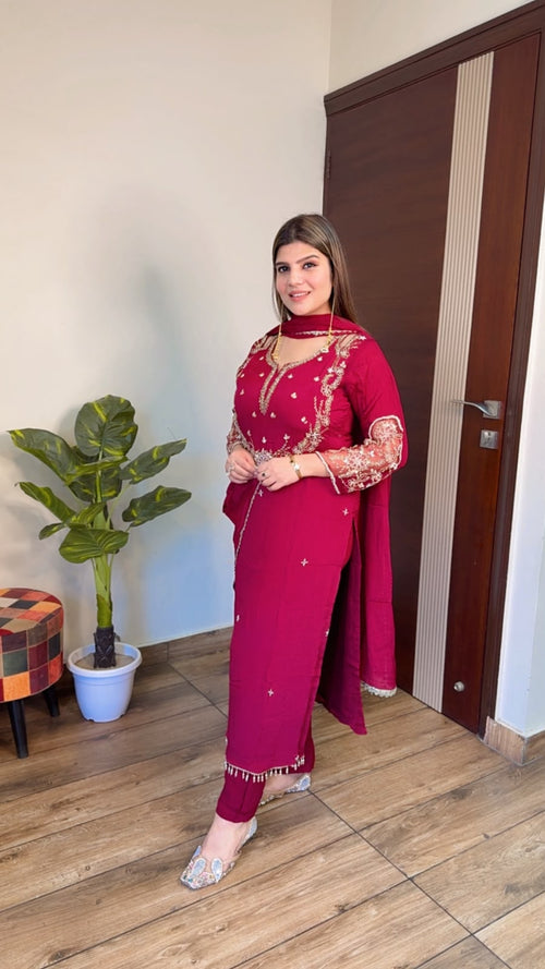 Parisa- Chinon Handwork Suit