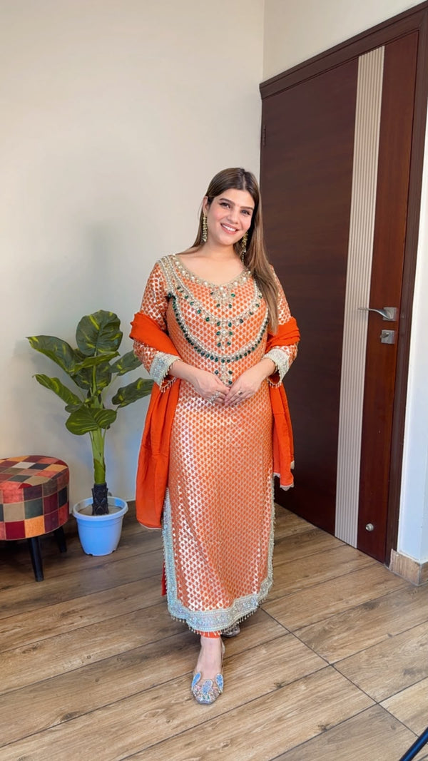 Rinki- Pakistani Handwork Suit