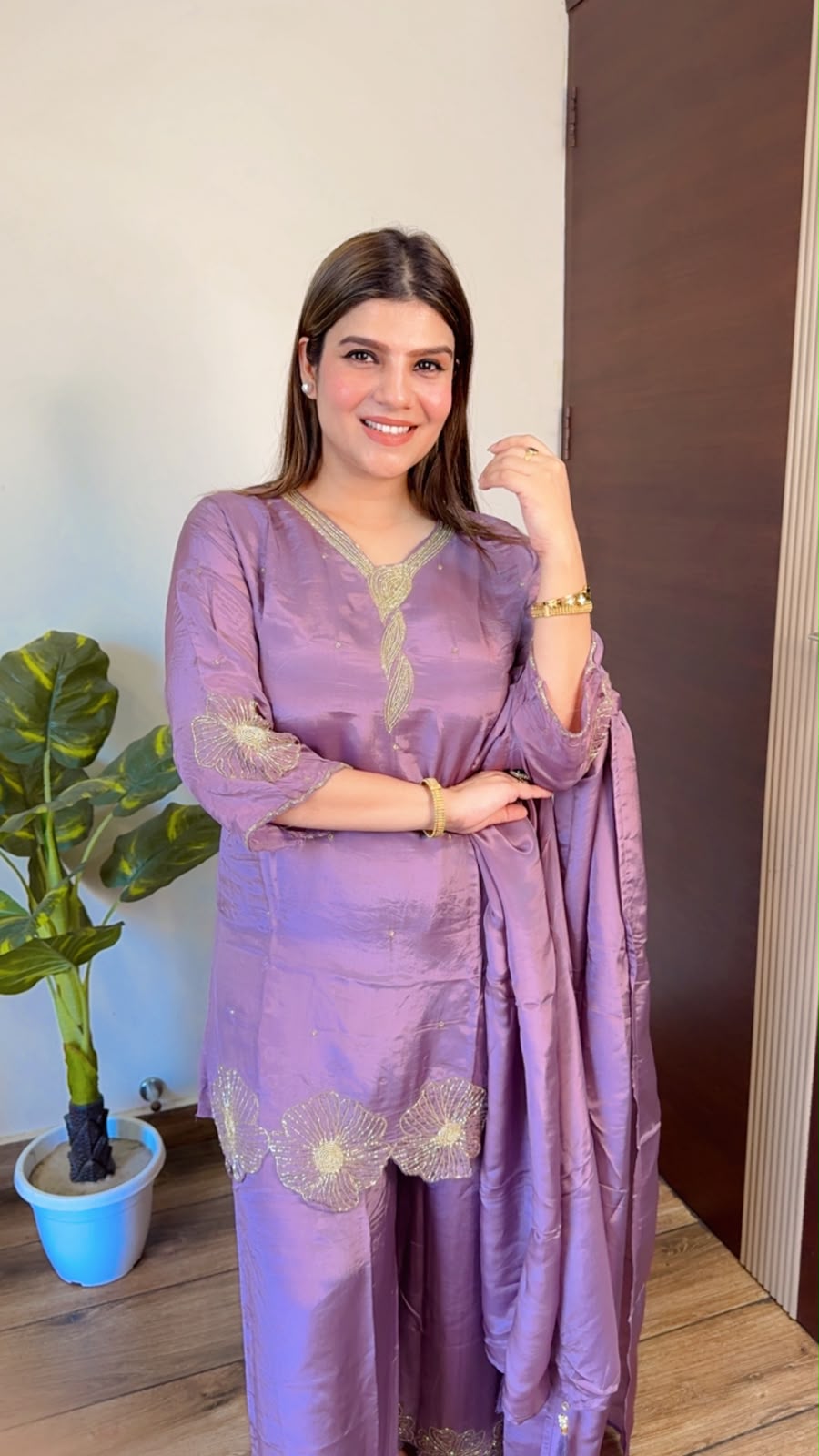 Manya- Crepe 3pc Suit