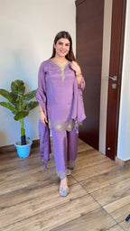 Manya- Crepe 3pc Suit