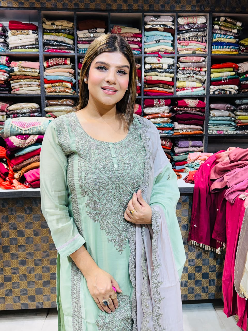 Diya- Roman Silk Embroidery Suit