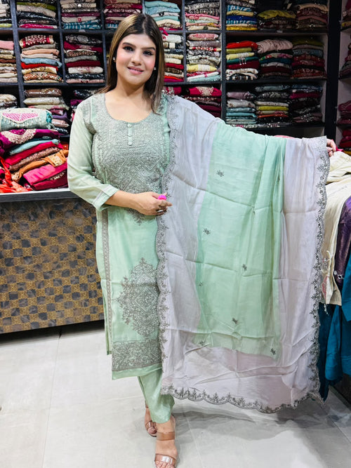 Diya- Roman Silk Embroidery Suit