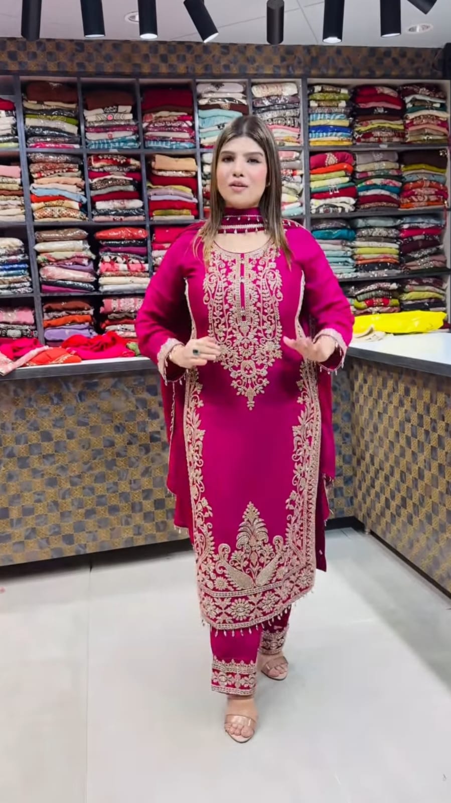 Amayra- Chinon handwork suit