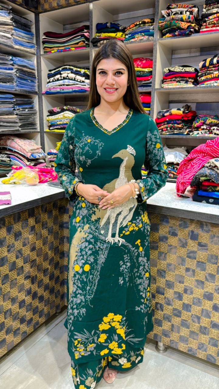 Peacock Grace – Rayon Cotton Elegance