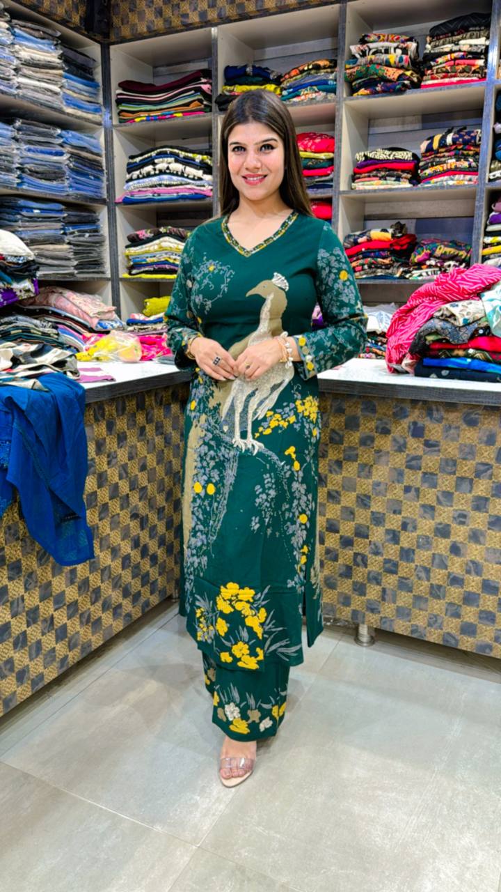 Peacock Grace – Rayon Cotton Elegance