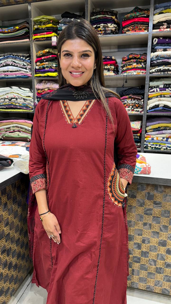 Embroidered Grace Cotton 3Pc Suit
